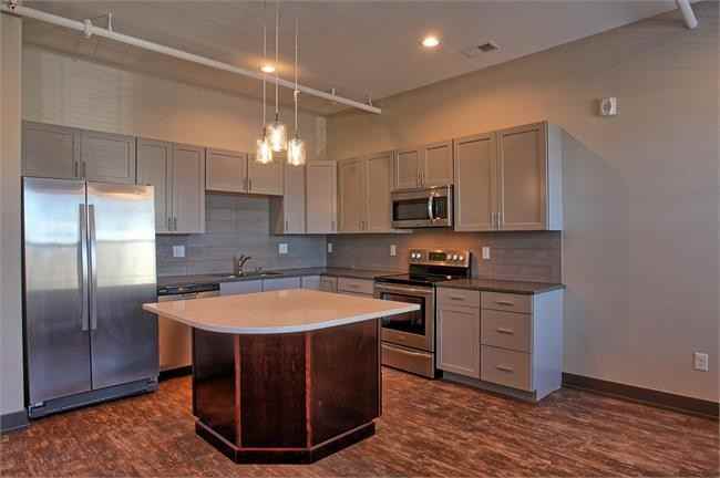 464 Main St #C - Photo 3 of 10