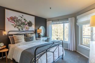 1811 S River Dr - Photo 1 of 1