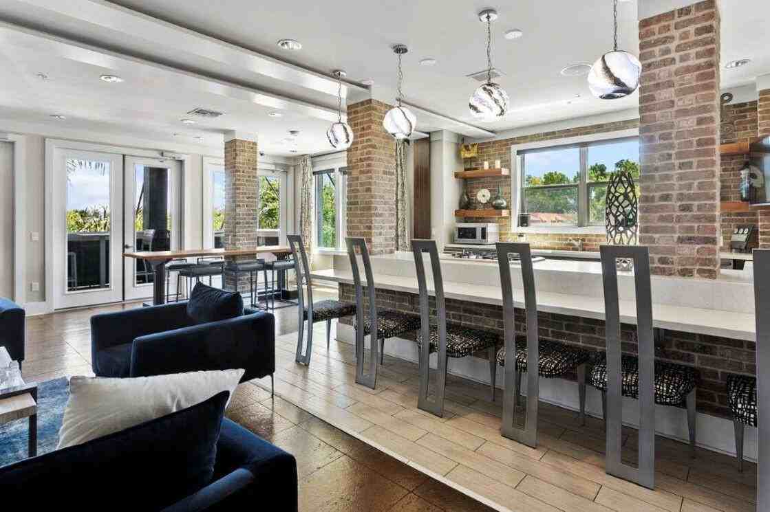 8444 E Indian School Rd - Photo 2 of 27