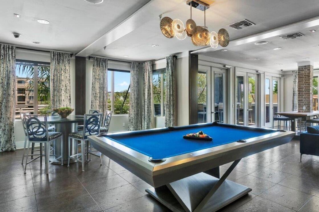 8444 E Indian School Rd - Photo 3 of 27