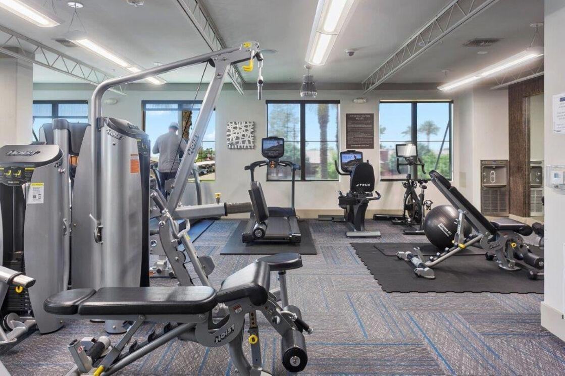 8444 E Indian School Rd - Photo 4 of 27