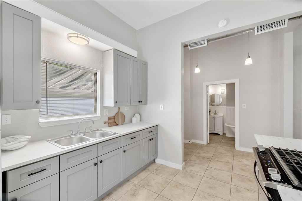 4630 Junius Street #A - Photo 5 of 12