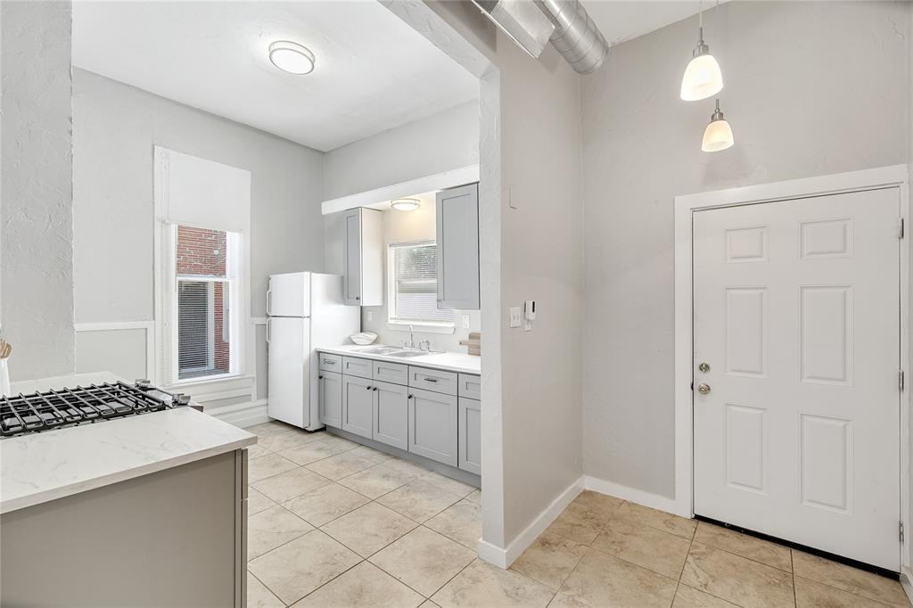 4630 Junius Street #A - Photo 6 of 12