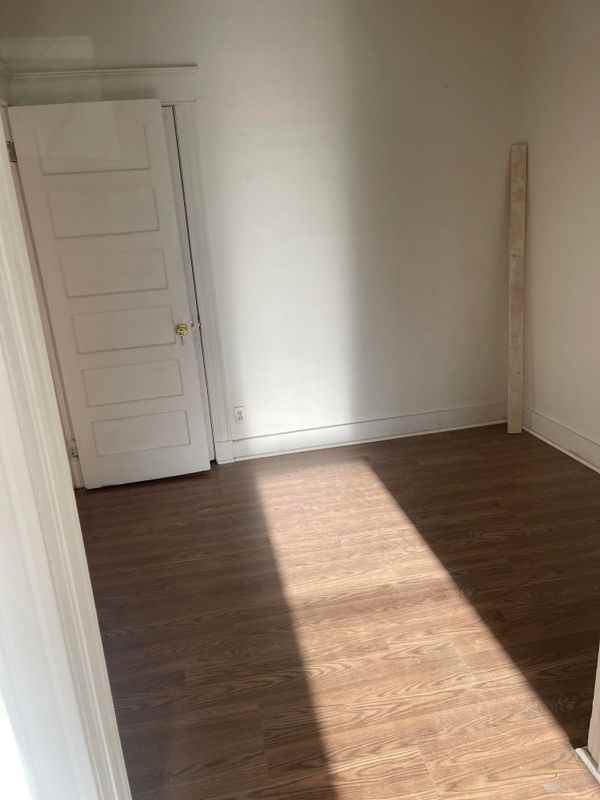 397 Orange St - Photo 2 of 4