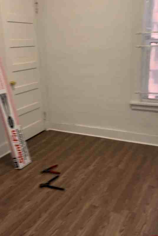 397 Orange St - Photo 3 of 4