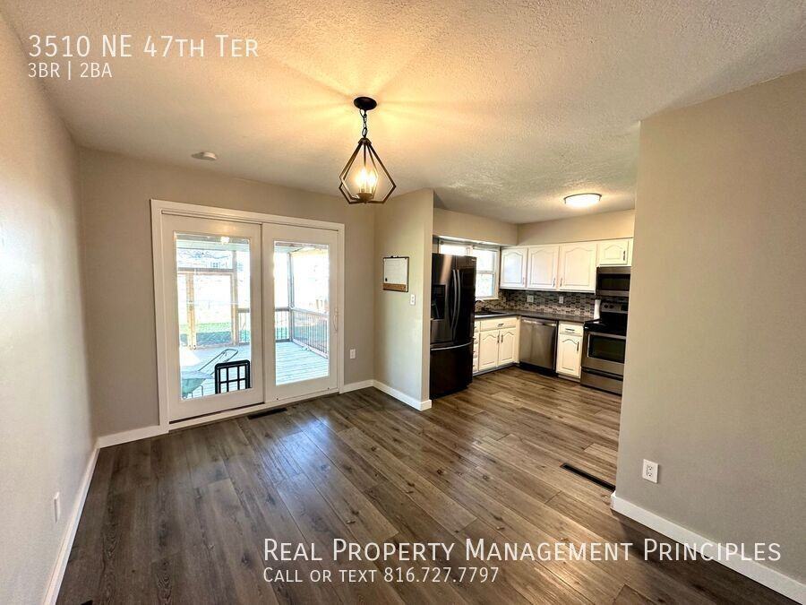 3510 Ne 47th Ter - Photo 3 of 21