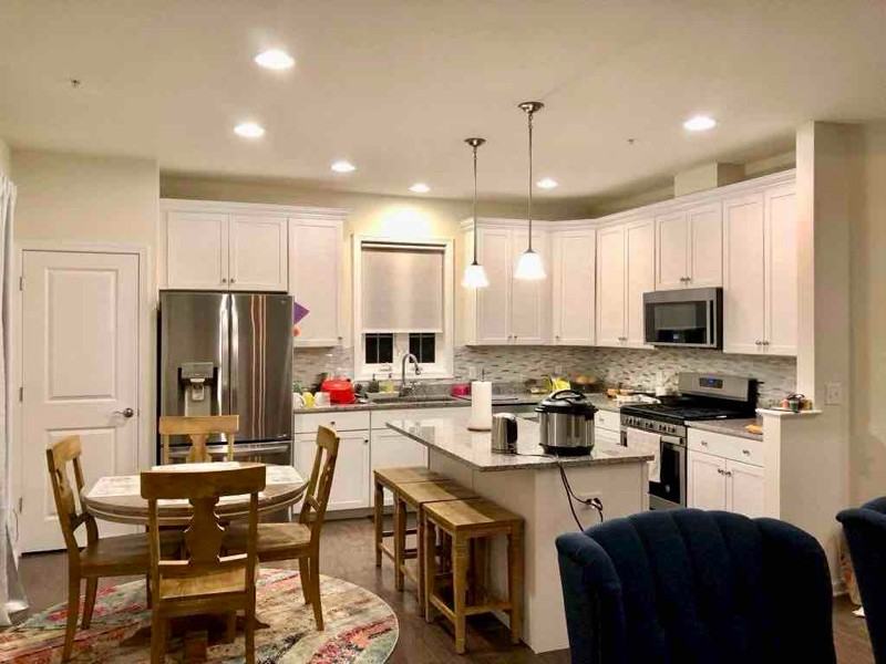 11 Spruce St - Photo 2 of 10