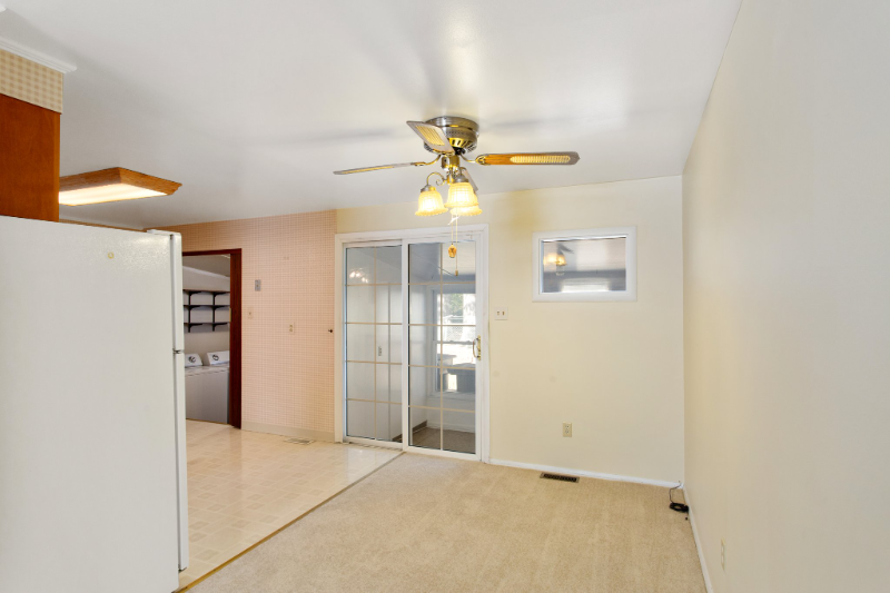 1409 Seward Dr - Photo 7 of 20