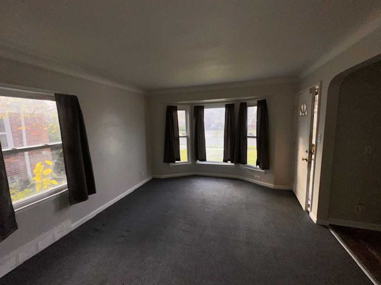 10870 Marne St - Photo 4 of 16