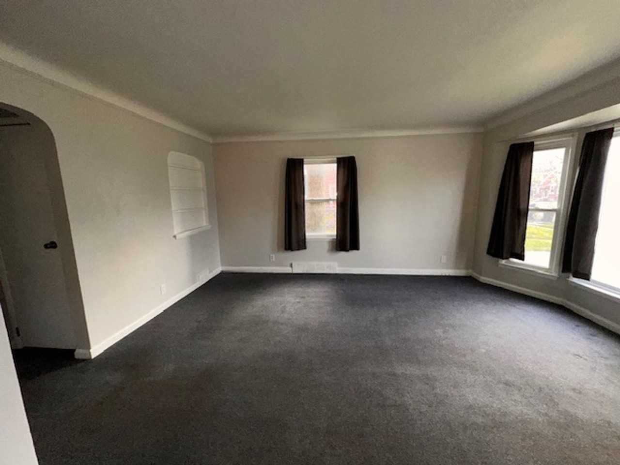 10870 Marne St - Photo 6 of 16