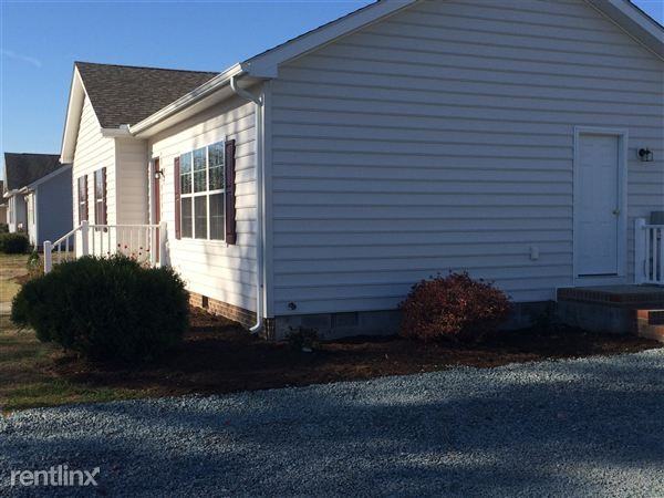 519 N Main St - Photo 2 of 13