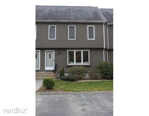 10 Village Way #D - Photo 2 of 9