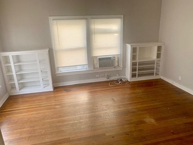 1140 W Ashby Pl #1 - Photo 2 of 10