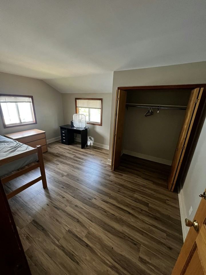 101 North Berrien Street, Unit 3 - Photo 3 of 6
