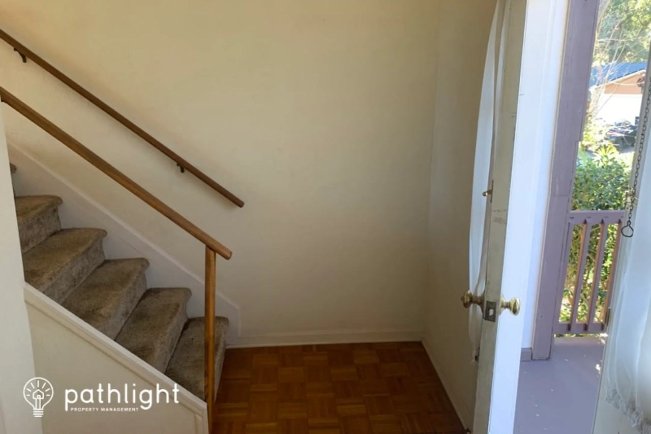 12 Boxwood Ct - Photo 2 of 29