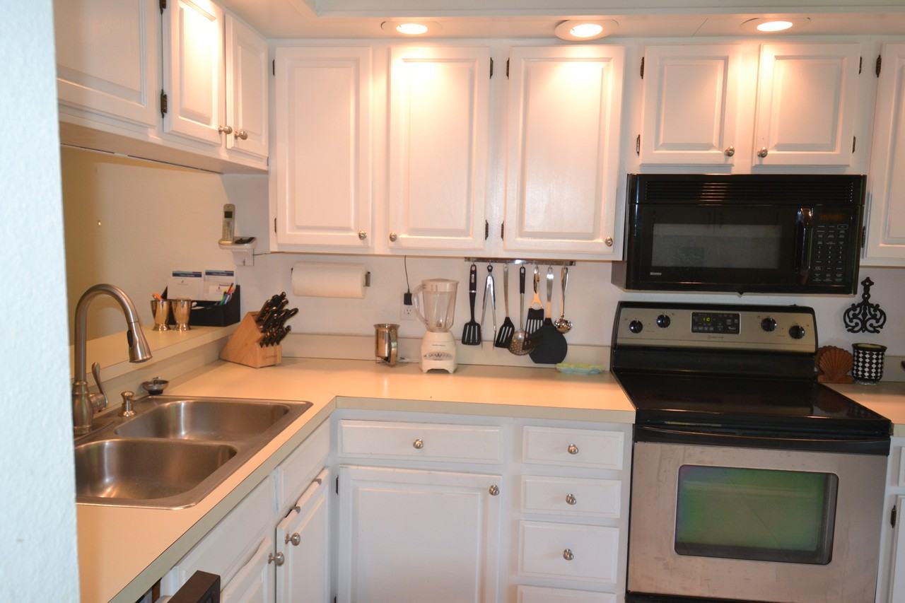 112 Lindsay Ln - Photo 4 of 50