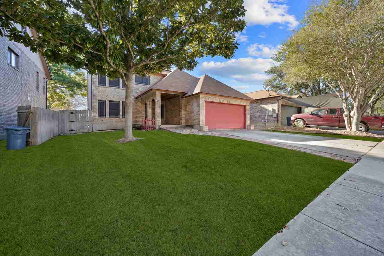 3821 Davenport - Photo 3 of 30