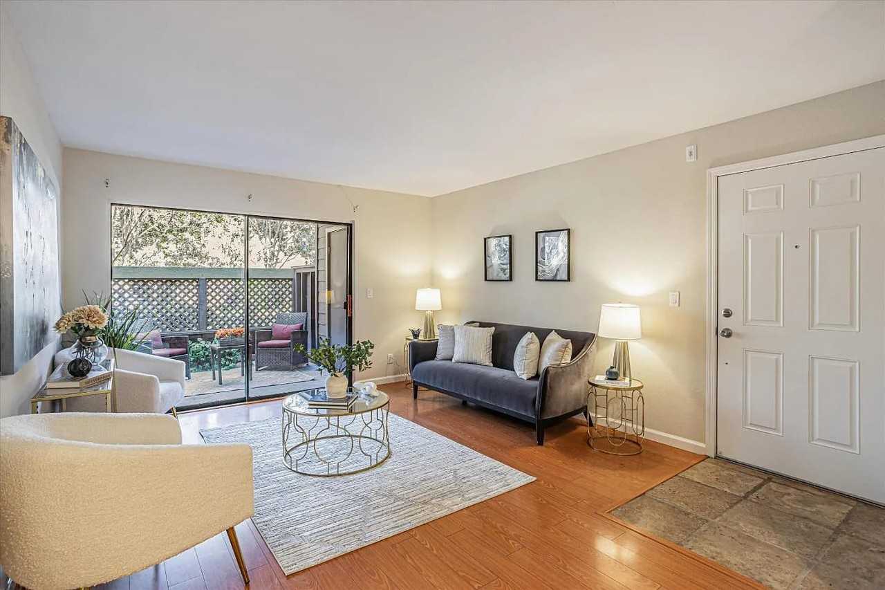 798 Teatree Ct - Photo 2 of 9
