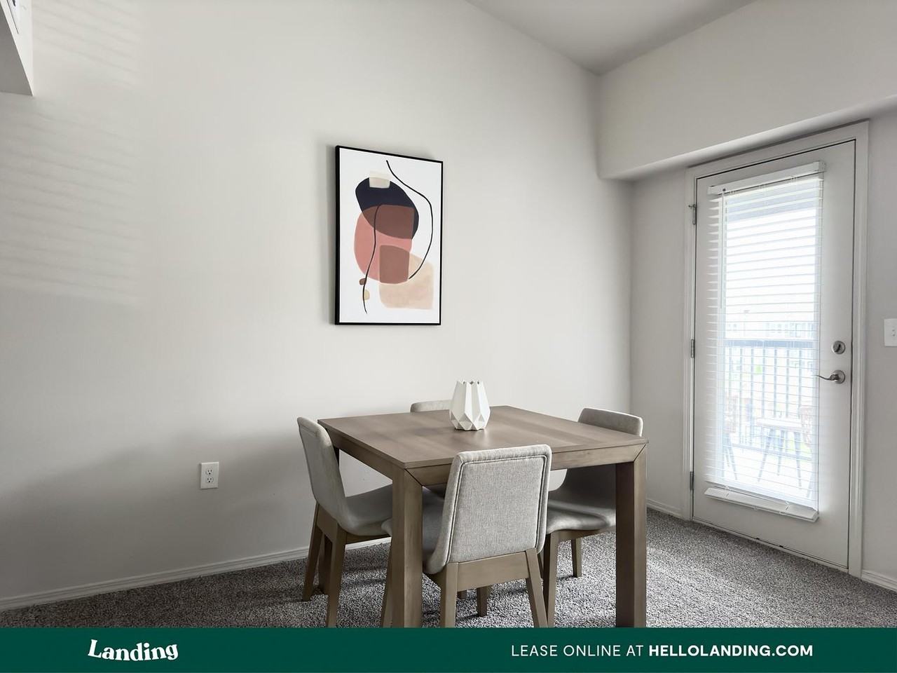 301 Towne Center Dr - Photo 6 of 50