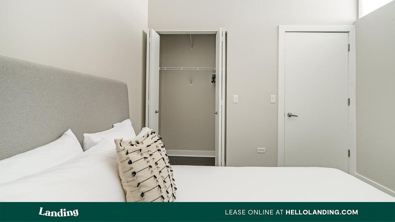 1222 W Madison St - Photo 6 of 50