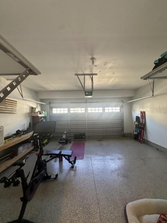 724 Hezekiah Little Dr - Photo 2 of 19