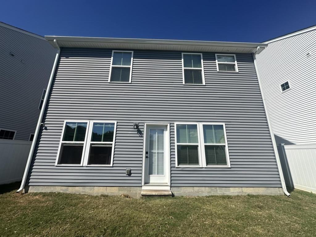 724 Hezekiah Little Dr - Photo 3 of 19