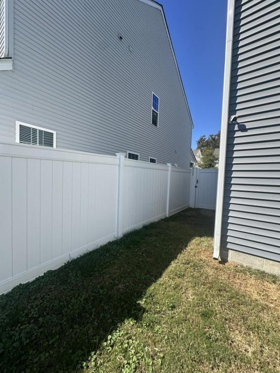 724 Hezekiah Little Dr - Photo 5 of 19