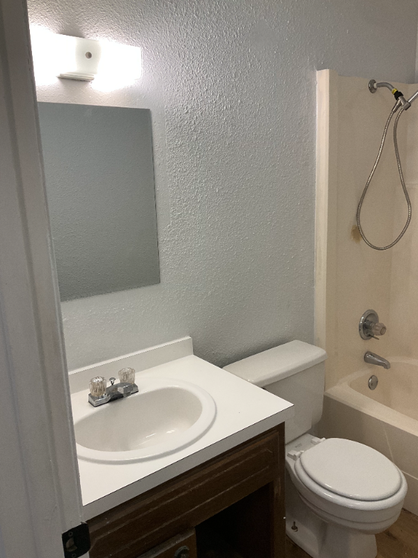 1501 N 7th Ave #2 - Photo 2 of 6