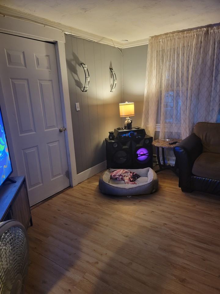 119 Townsend St #1 - Photo 2 of 15