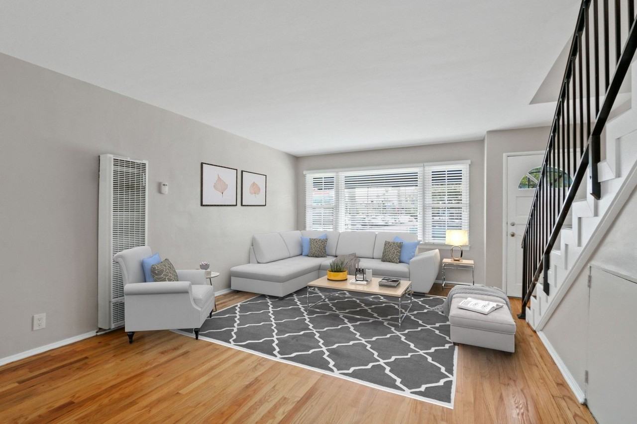 527 Washington - Photo 4 of 24