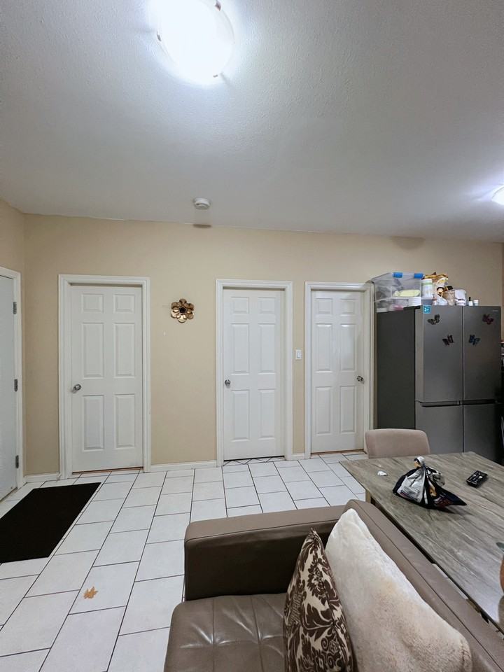 1301 Sixth Ave - Photo 3 of 8