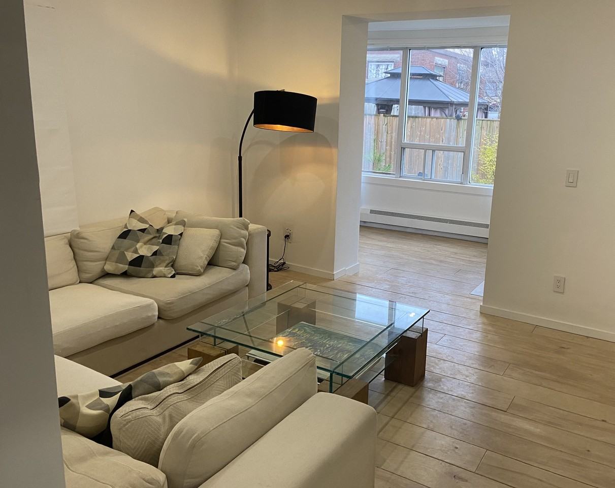 67 Louisa Street - Photo 3 of 13