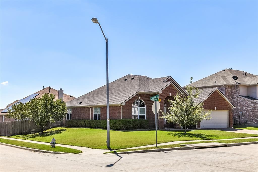 2116 Sandstone Ct - Photo 3 of 3