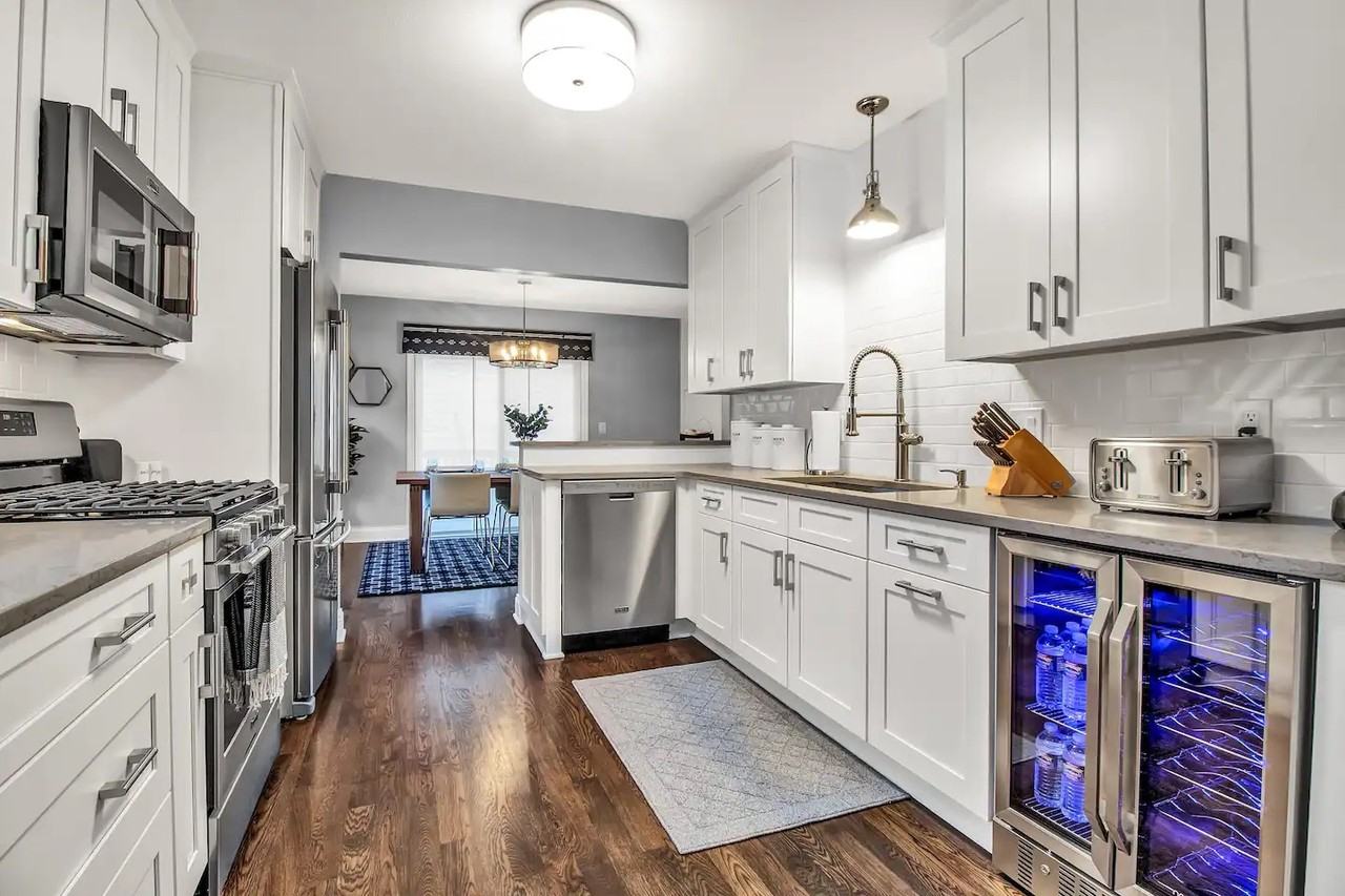 351 Connecticut St - Photo 2 of 23