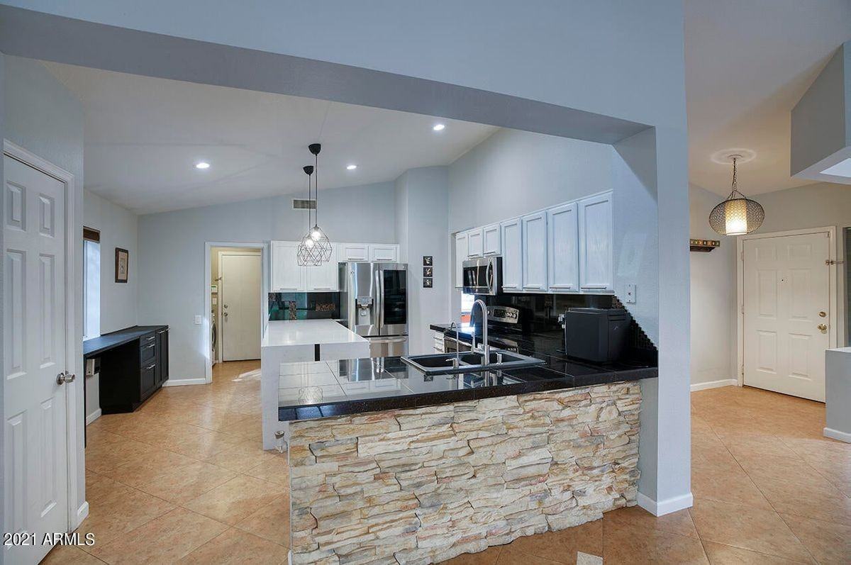 3455 E Marco Polo Rd - Photo 3 of 13