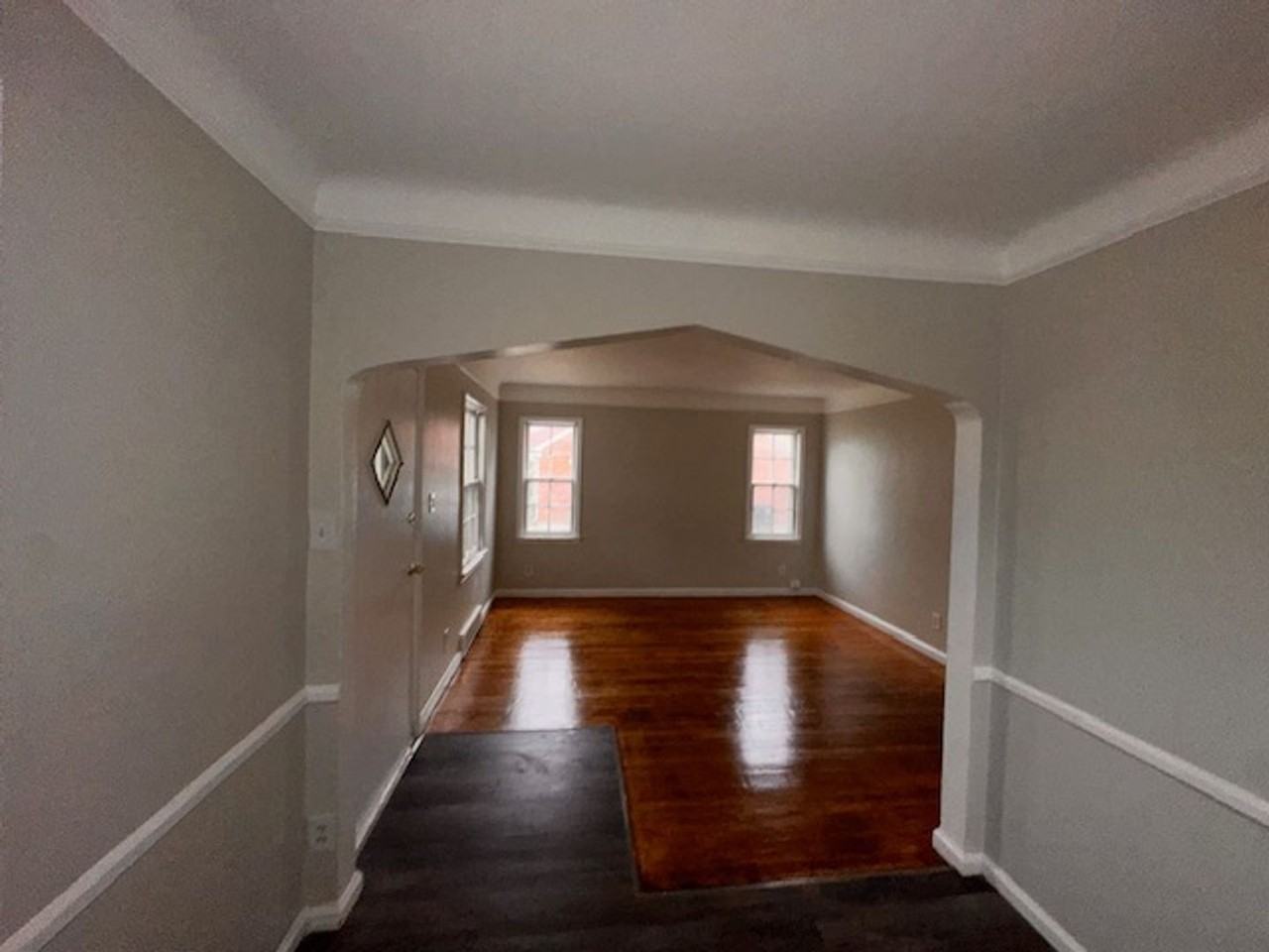 11700 Duchess St - Photo 6 of 19