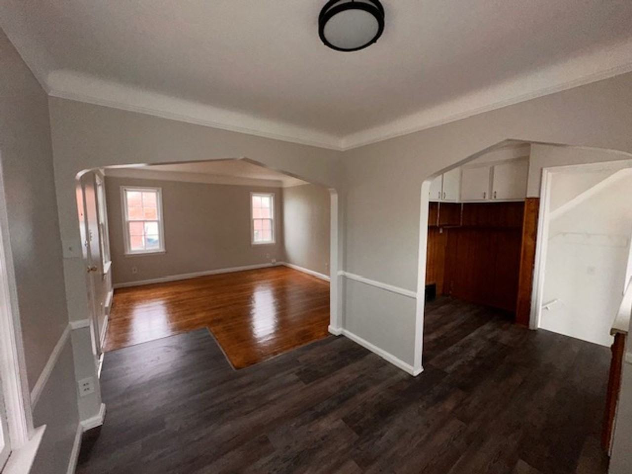 11700 Duchess St - Photo 7 of 19