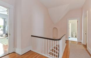 featured image of 139 Hillside Street