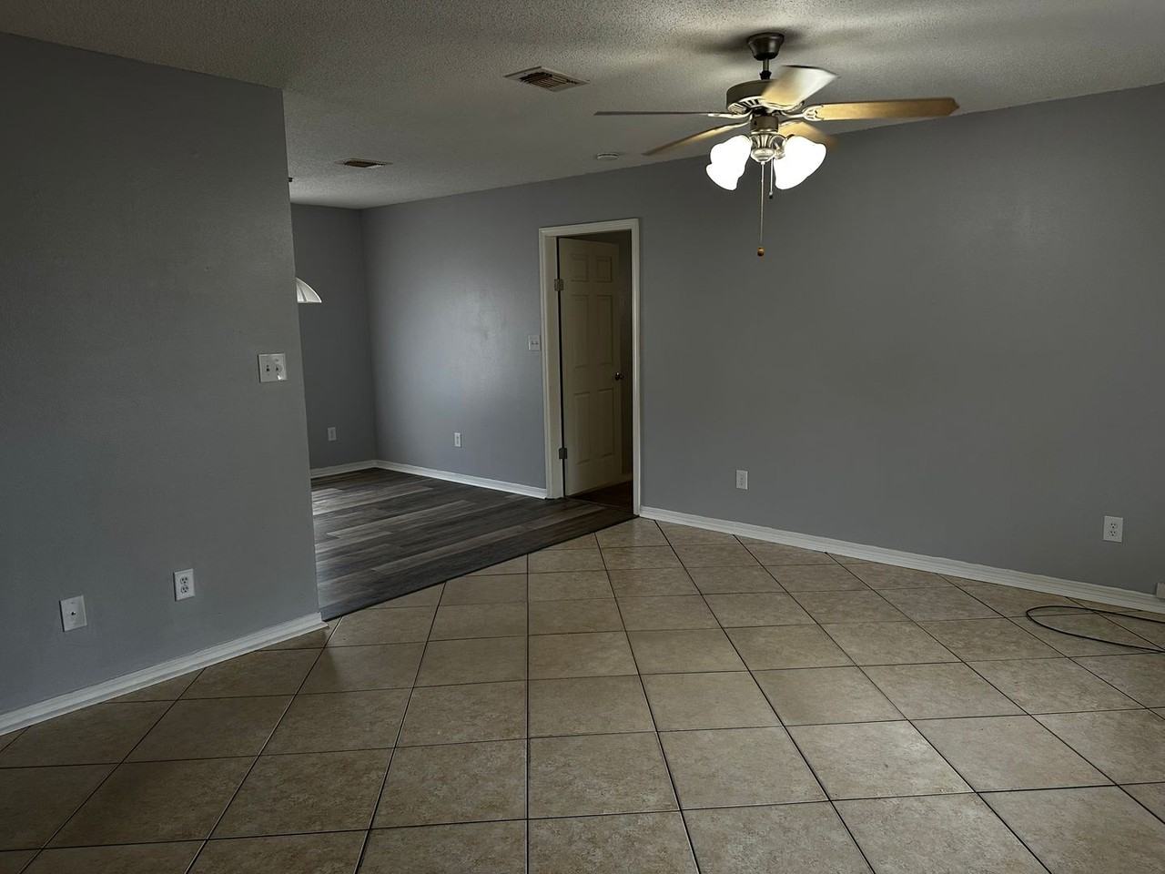 309 Forest Hills Dr - Photo 3 of 22