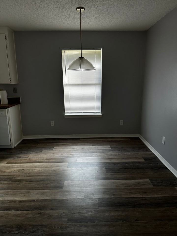 309 Forest Hills Dr - Photo 4 of 22