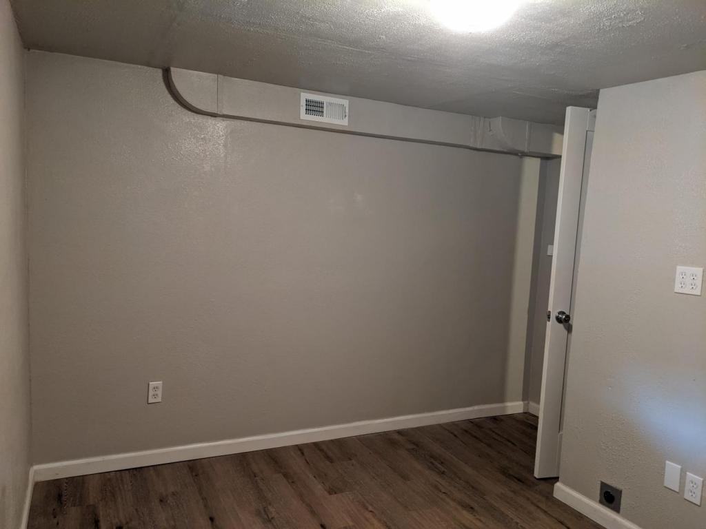 770 Douglas Ave - Photo 2 of 10
