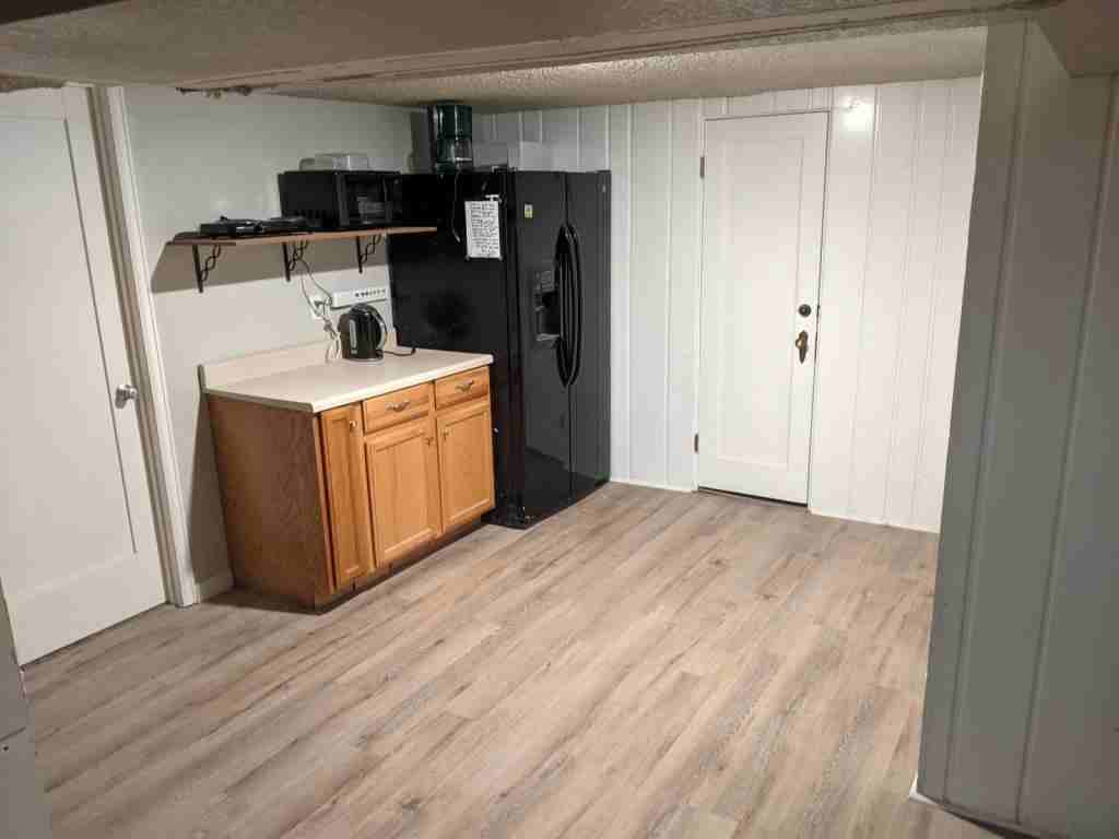 770 Douglas Ave - Photo 4 of 10