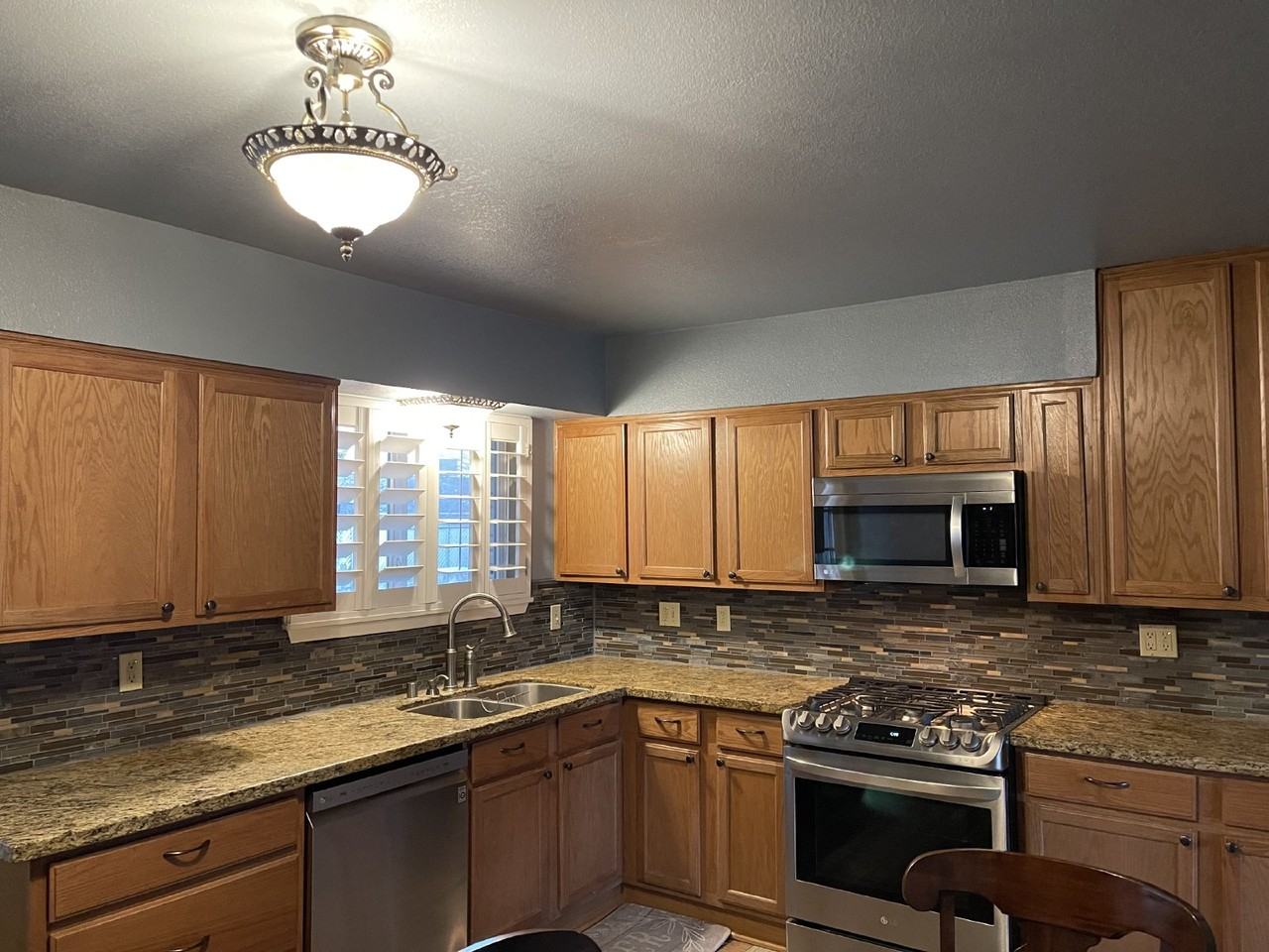 9517 Mcintosh Dr - Photo 7 of 47