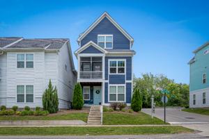 featured image of 738 Bellevue Rd