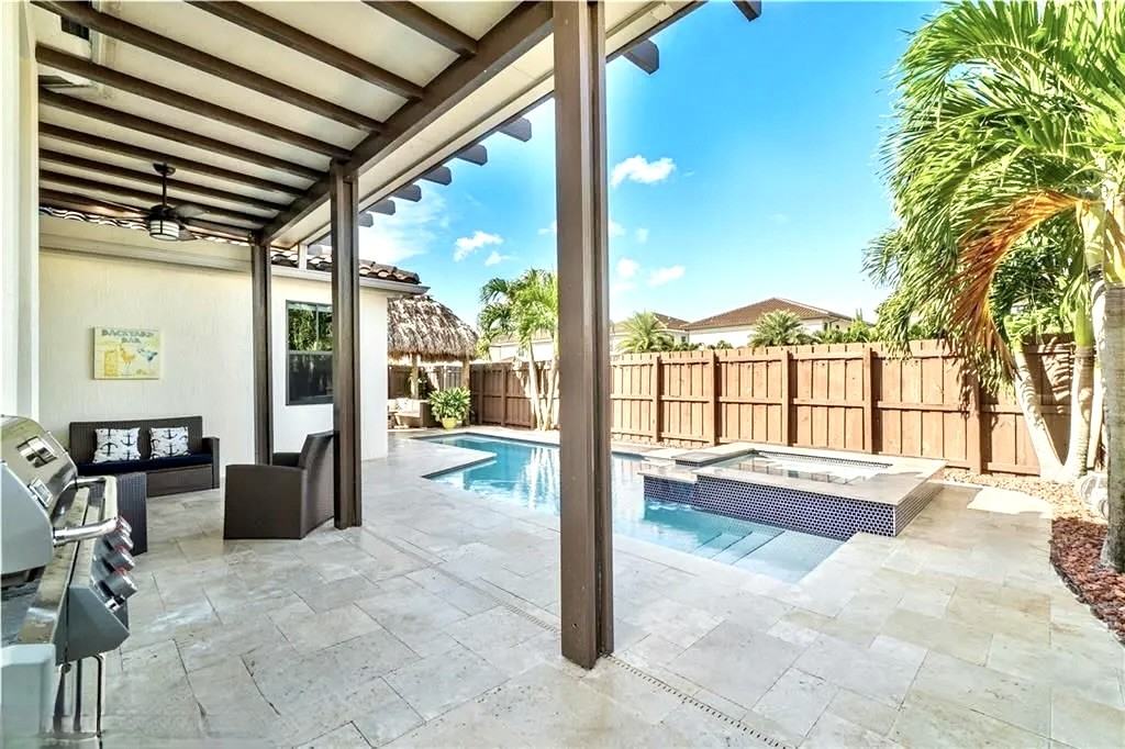 1920 Southwest 154th Avenue - Photo 5 of 19