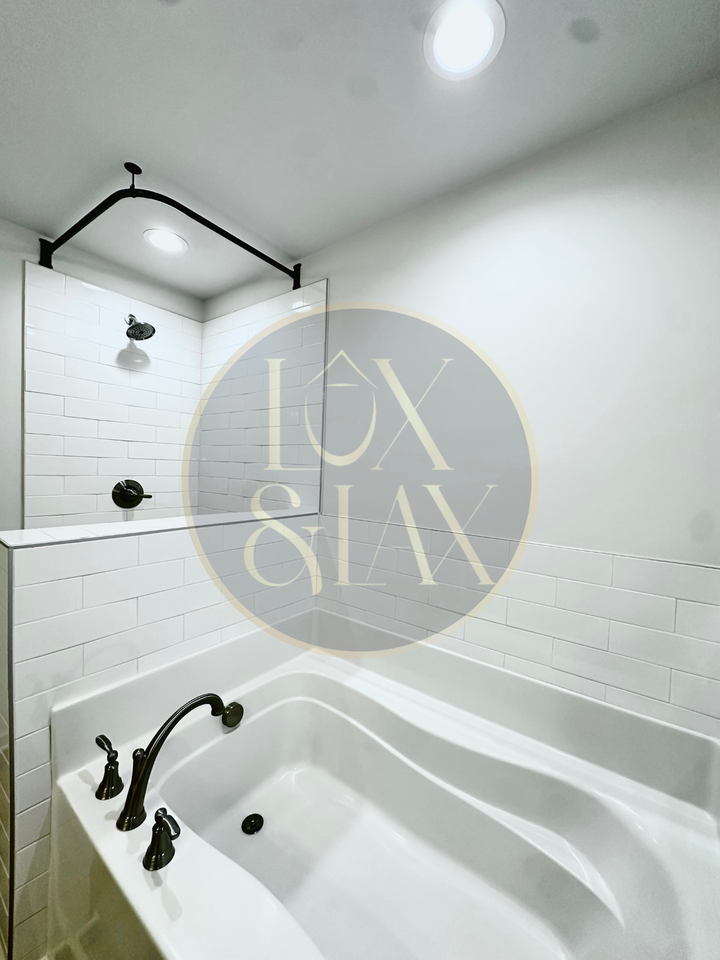 1604 Lasalle Street, Unit A - Photo 6 of 23