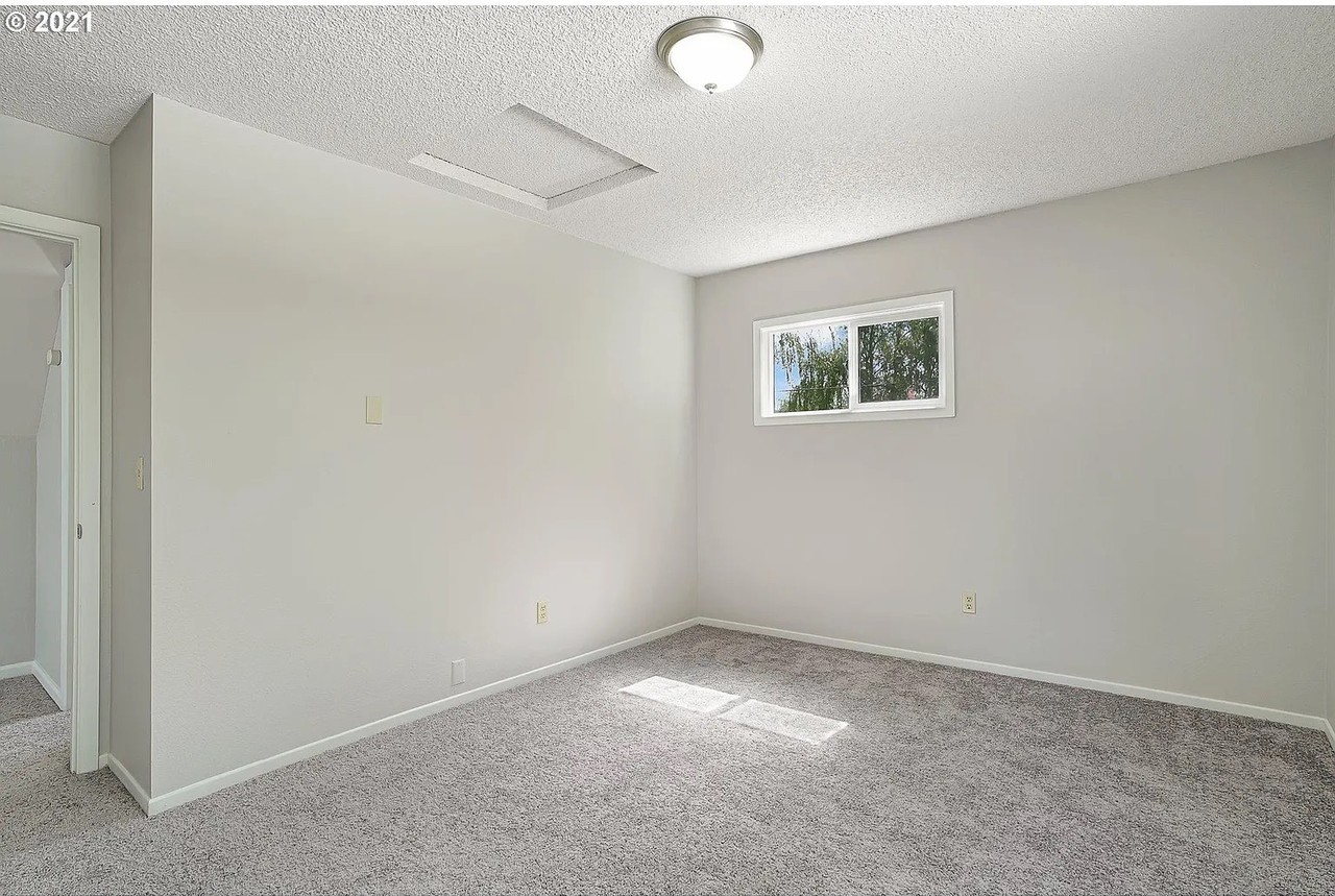 6807 N Polk Ave #NA - Photo 2 of 21