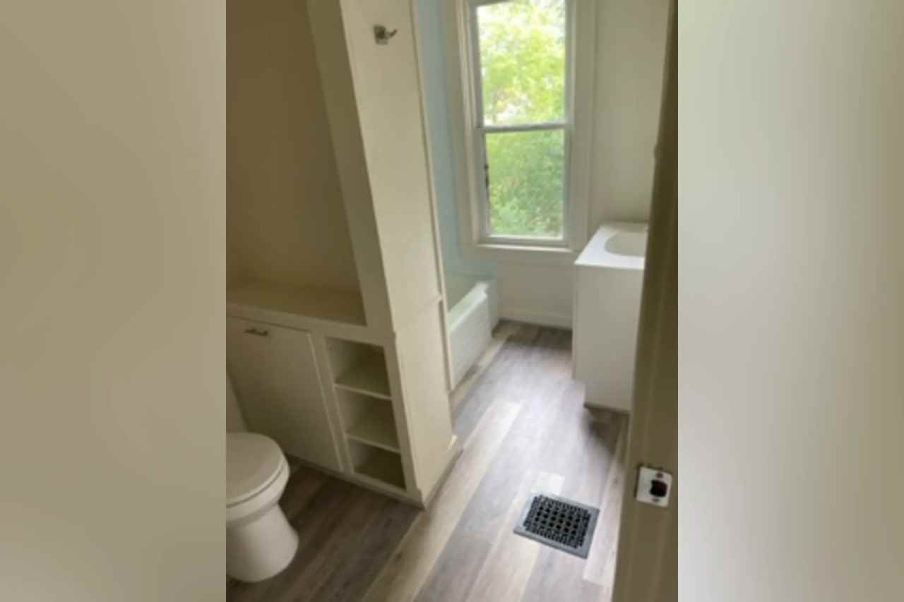 313 E Lincoln Ave Apt 3 - Photo 3 of 7