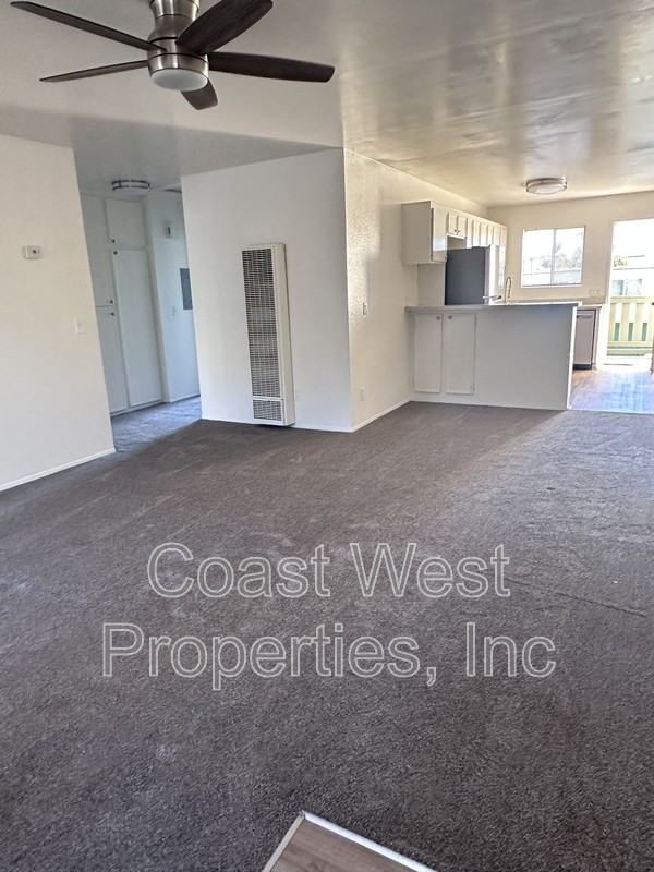 495 Chestnut Ave - Photo 3 of 22