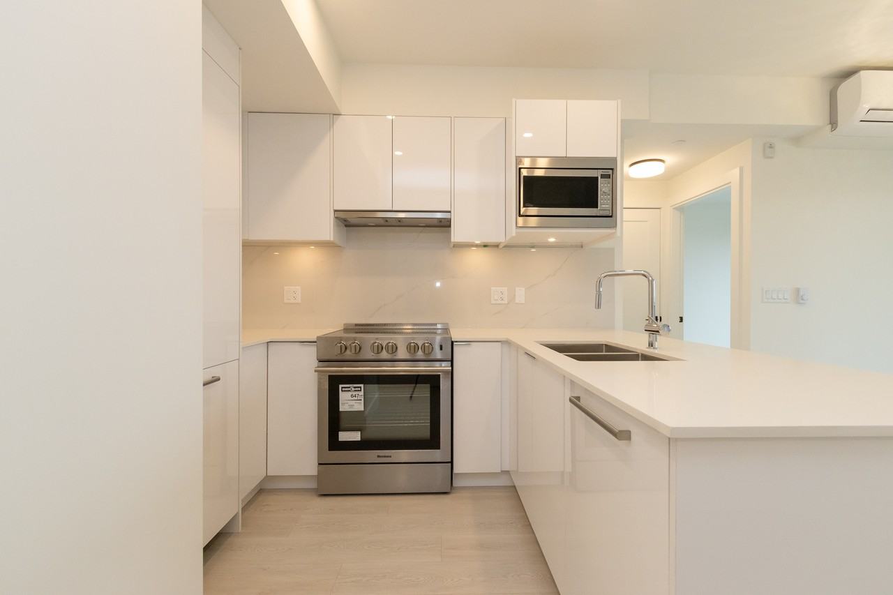 5399 Joyce Street #605 - Photo 7 of 21